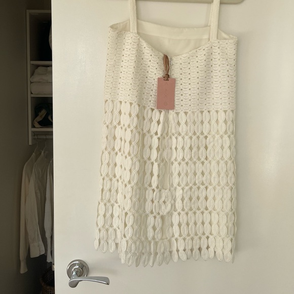 Alexis Velies Crochet Dress - Picture 4 of 7